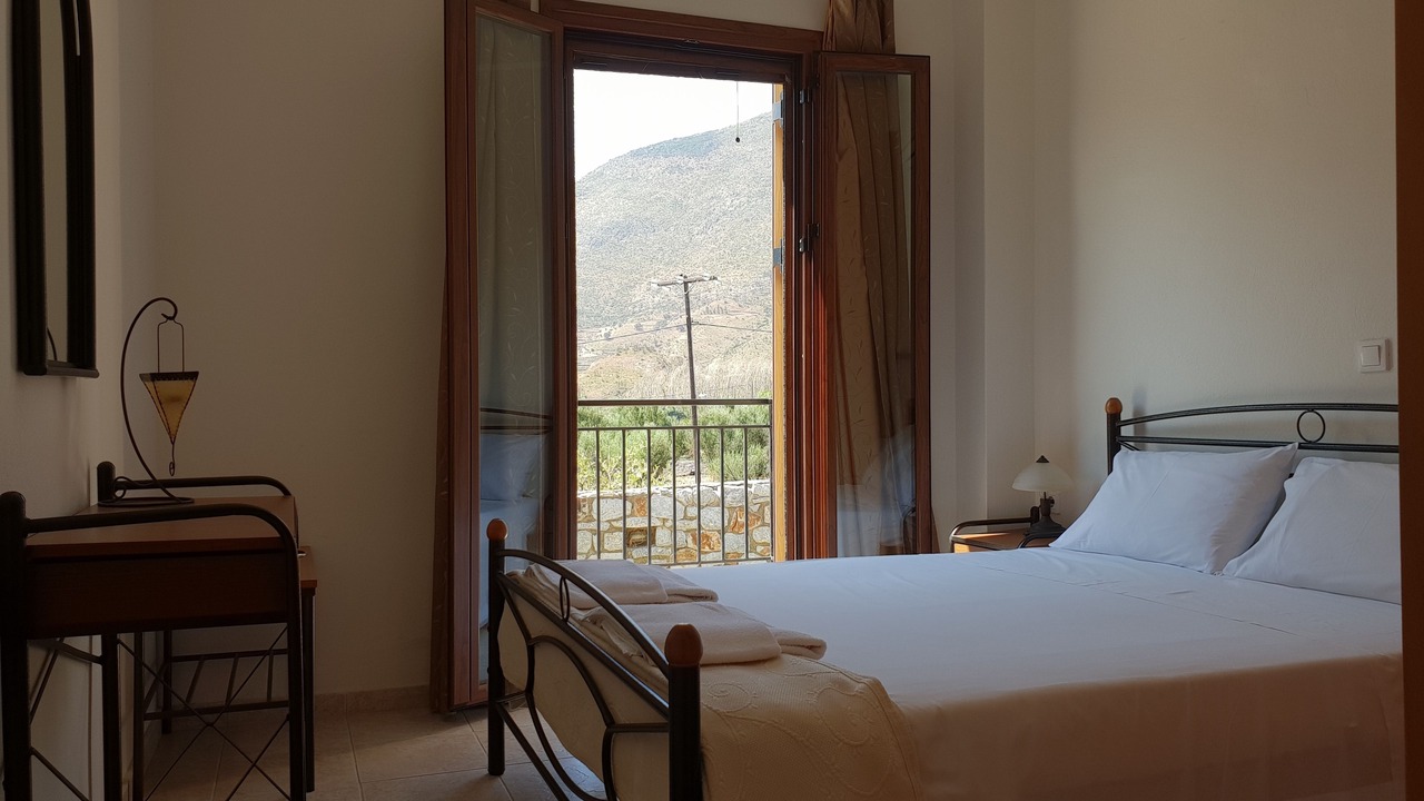 Photo of Bedroom in Skoutari