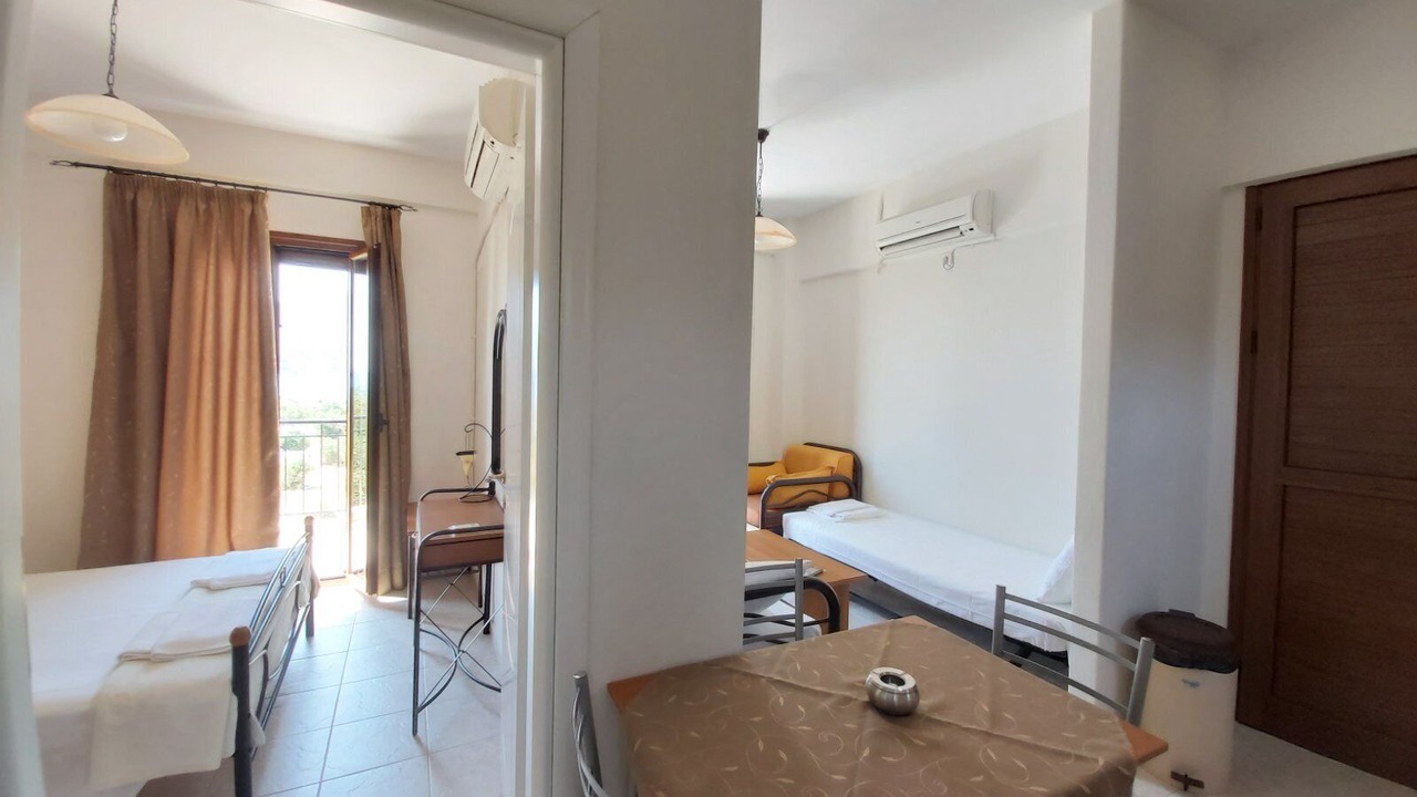 Photo of Bedroom in Skoutari