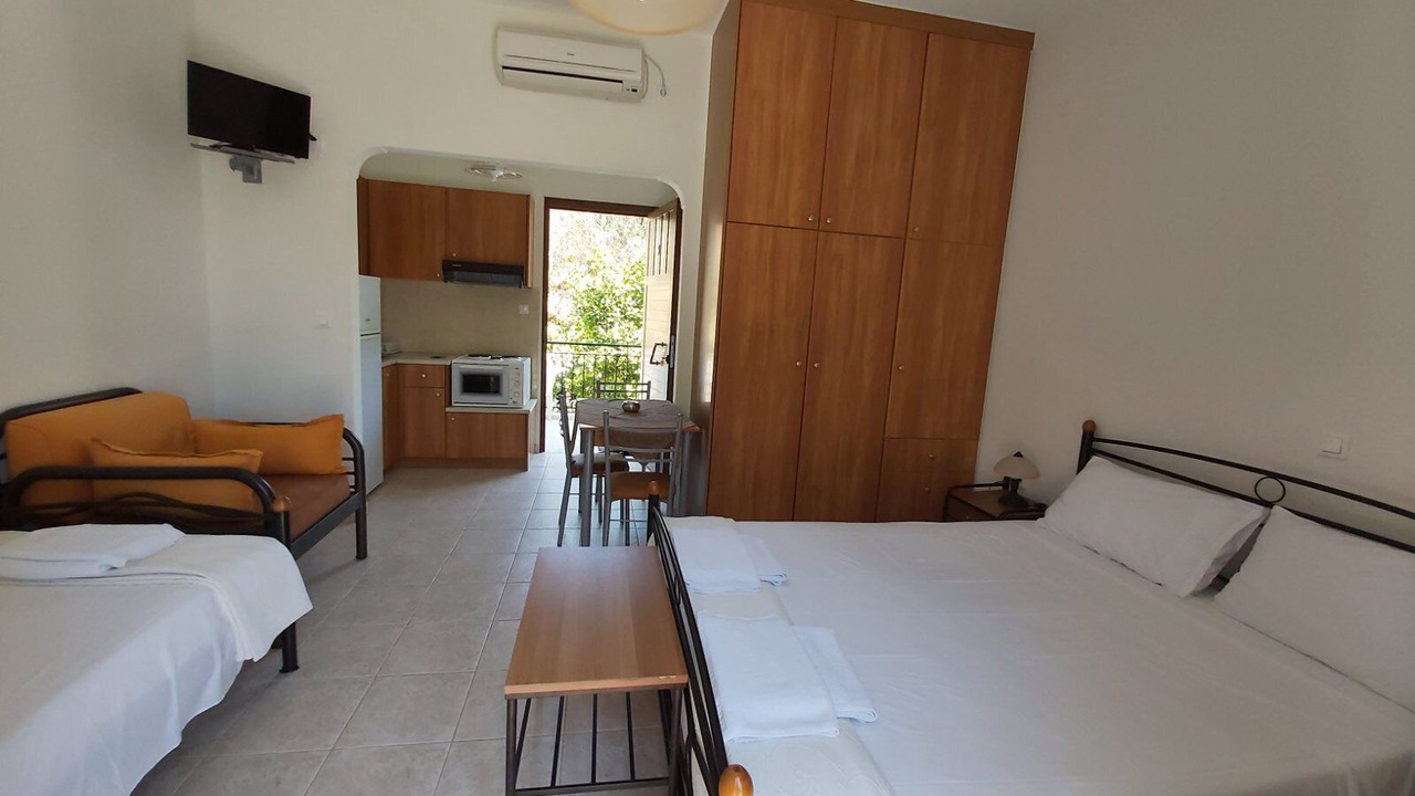 Photo of Bedroom in Skoutari