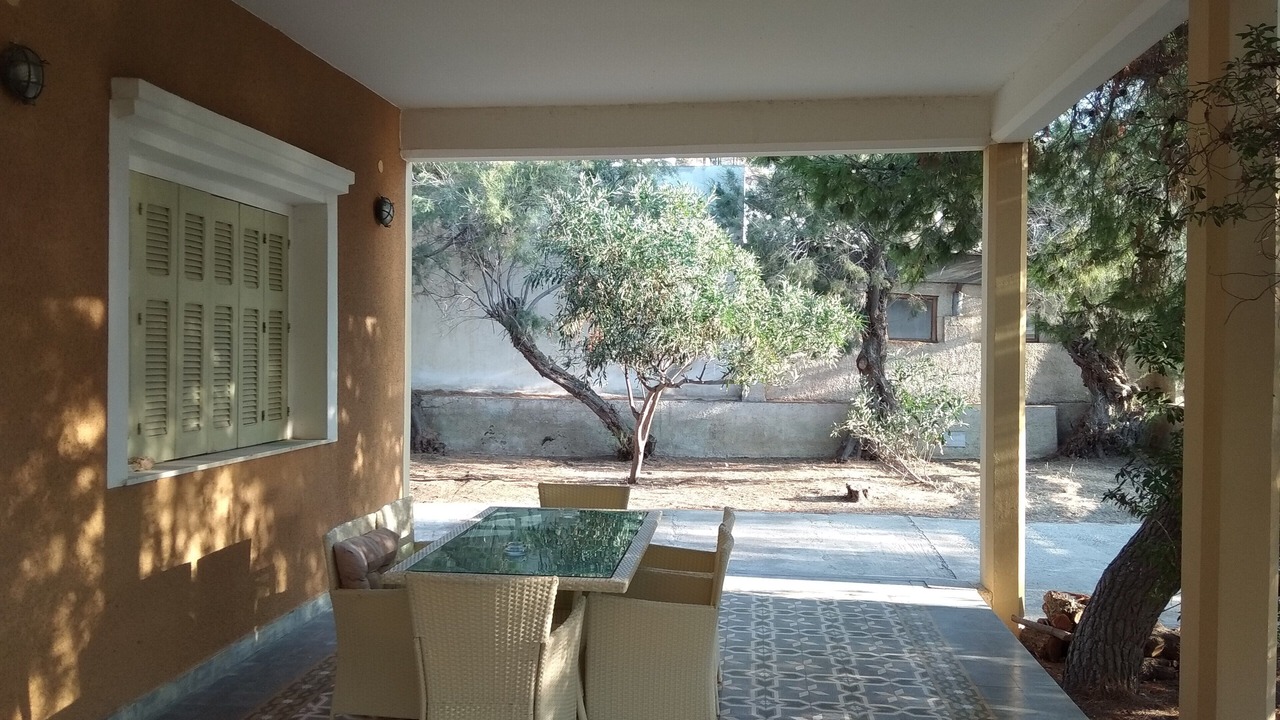 Photo of Outdoor in Kini