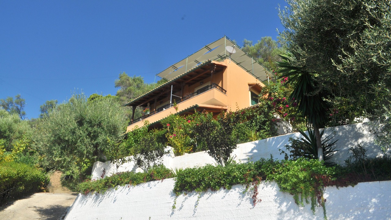 Photo of Outdoor in Sinarades