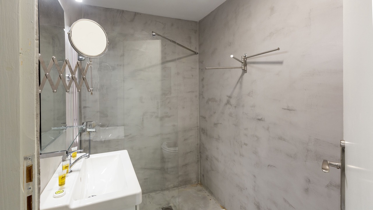 Photo of Bathroom in Anafiotika