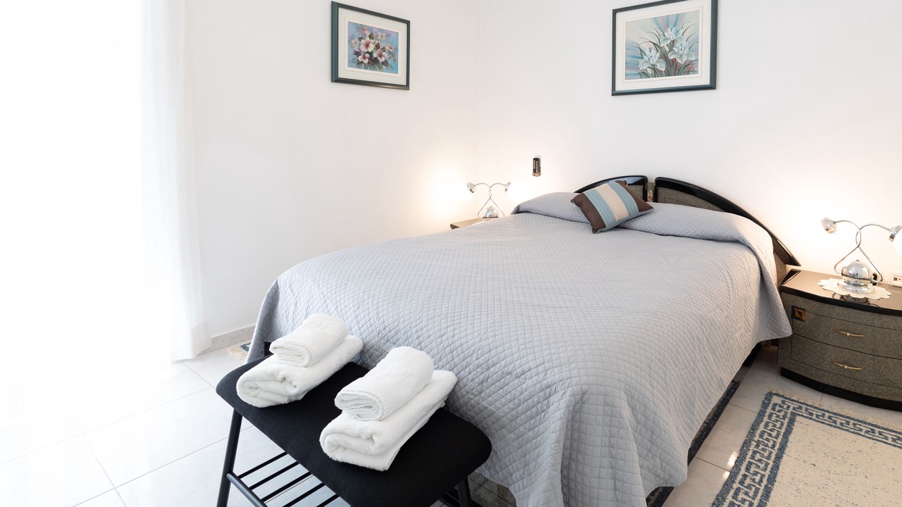 Photo of Bedroom in Diasella
