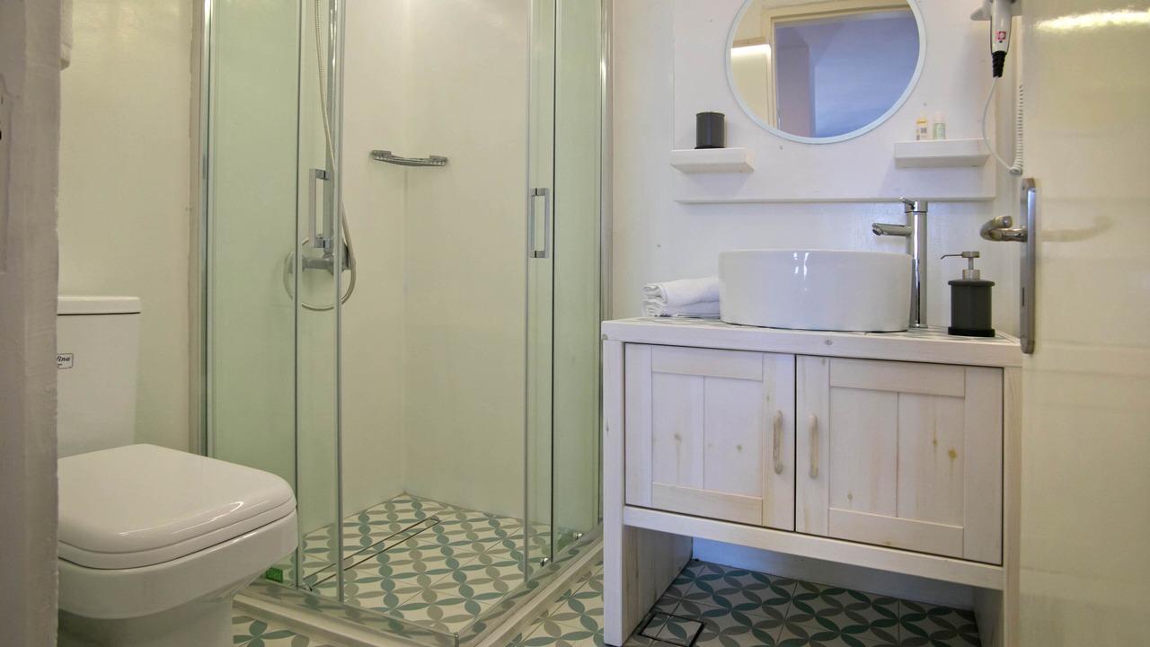 Photo of Bathroom in Kamari