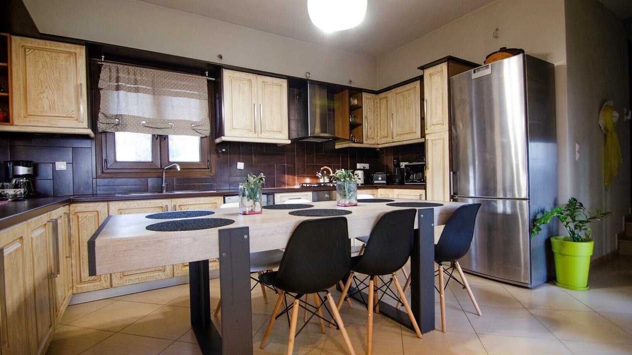 Photo of Kitchen in Ios