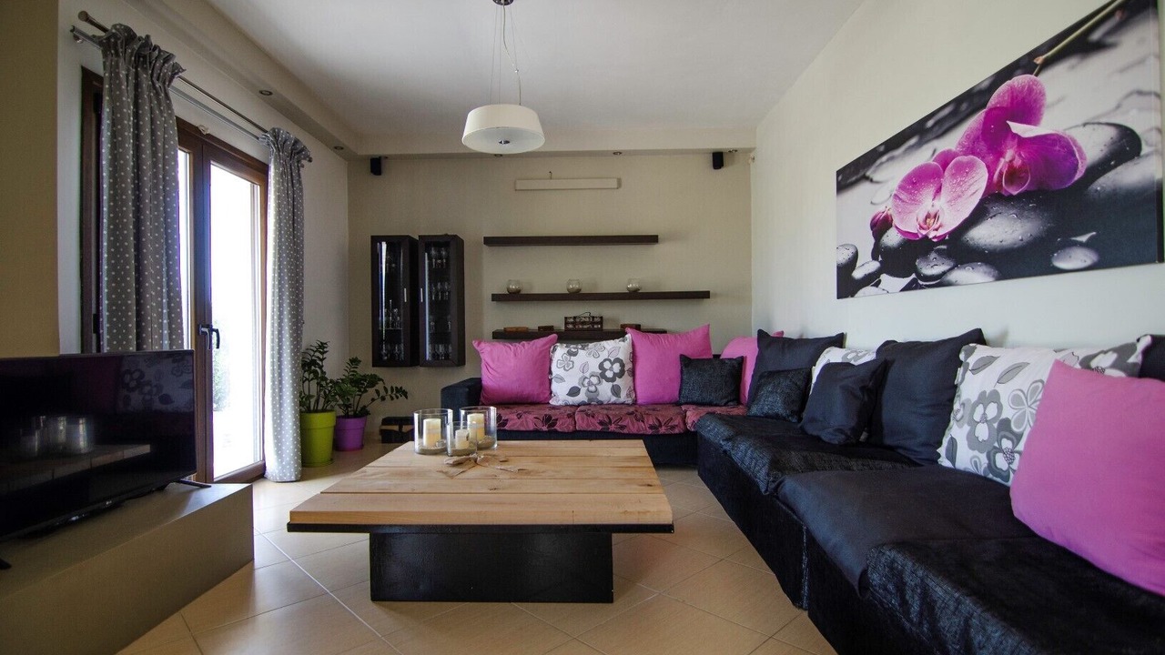 Photo of Livingroom in Ios