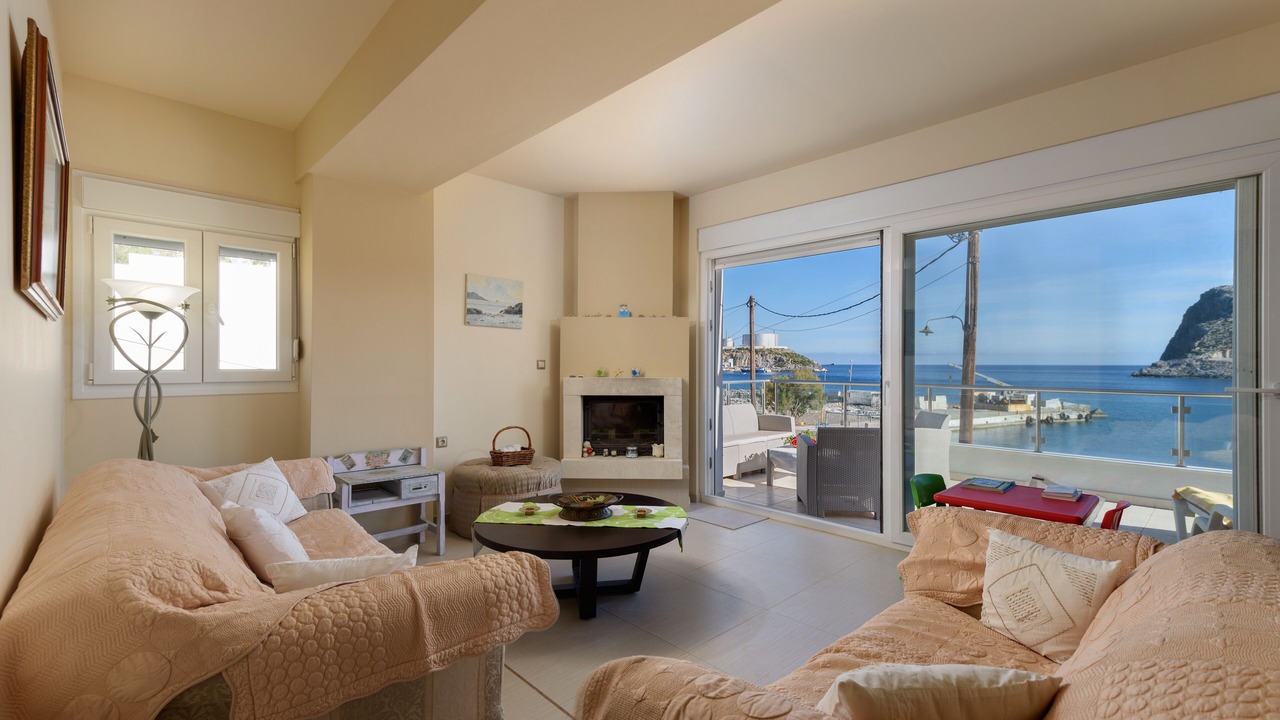 Photo of Livingroom in Kaloi Limenes
