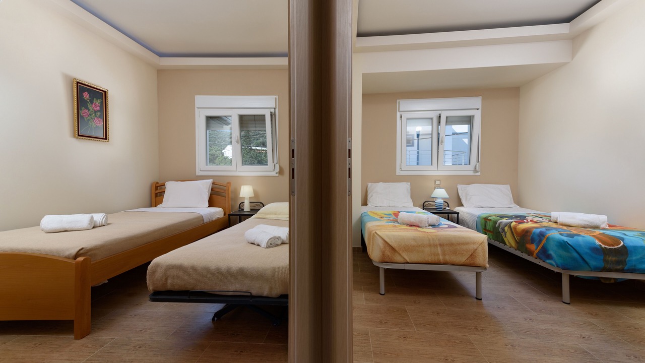 Photo of Bedroom in Kaloi Limenes