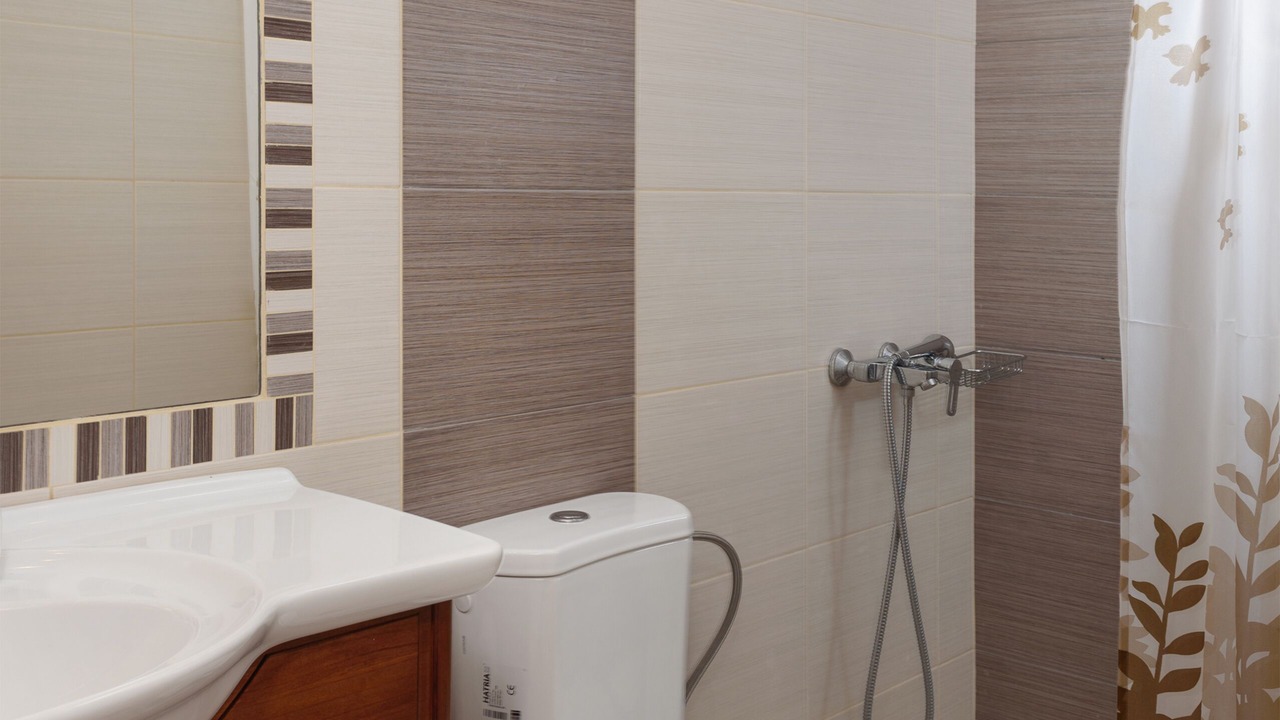 Photo of Bathroom in Kaloi Limenes