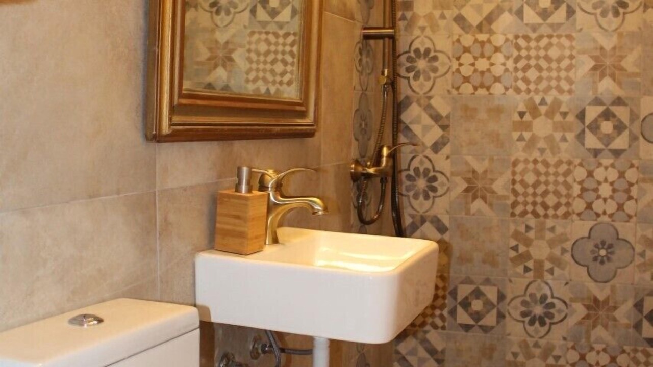 Photo of Bathroom in Pirgi