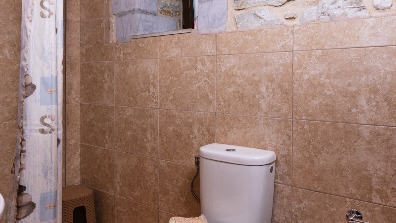 Photo of Bathroom in Lentas