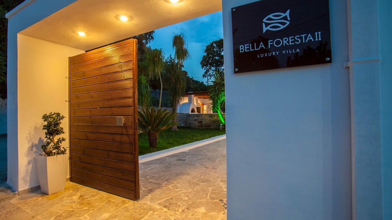 Photo of Outdoor in Ixia