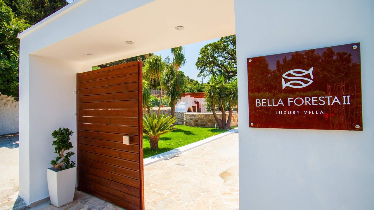 Photo of Outdoor in Ixia