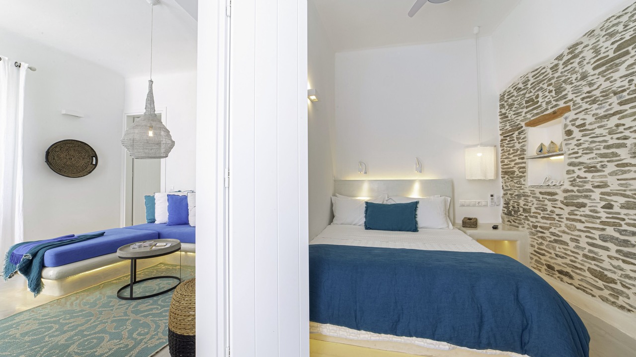 Photo of Bedroom in Paleopolis