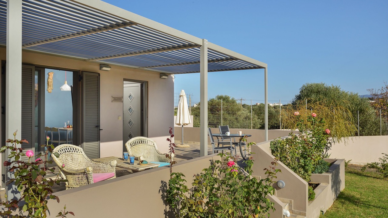 Photo of Patio Balcony in Kato Stalos