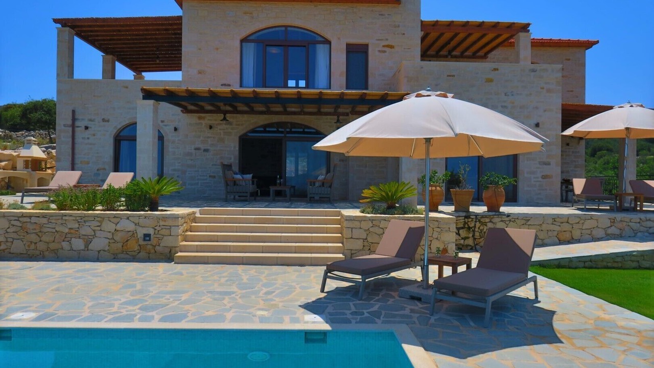 Photo of Outdoor in Gerani