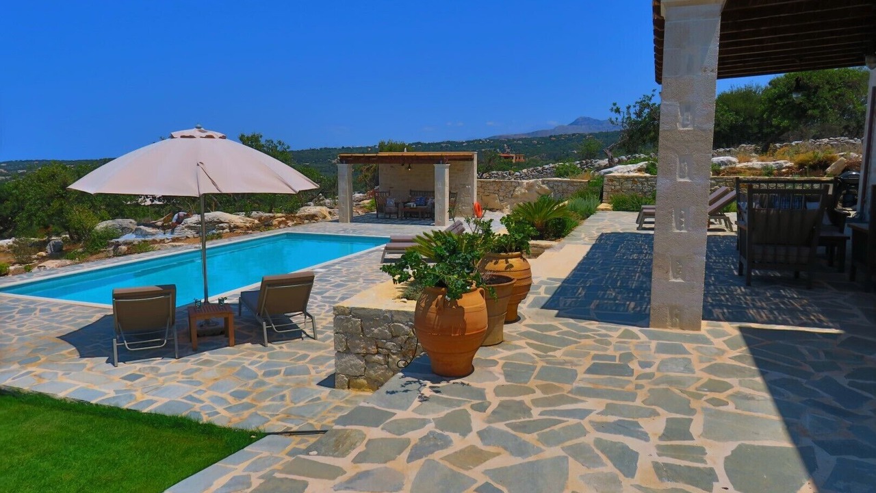 Photo of Outdoor in Gerani
