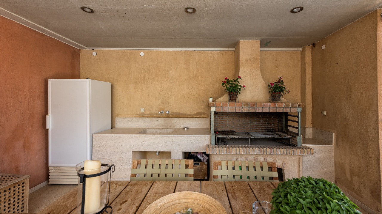 Photo of Outdoor in Sane