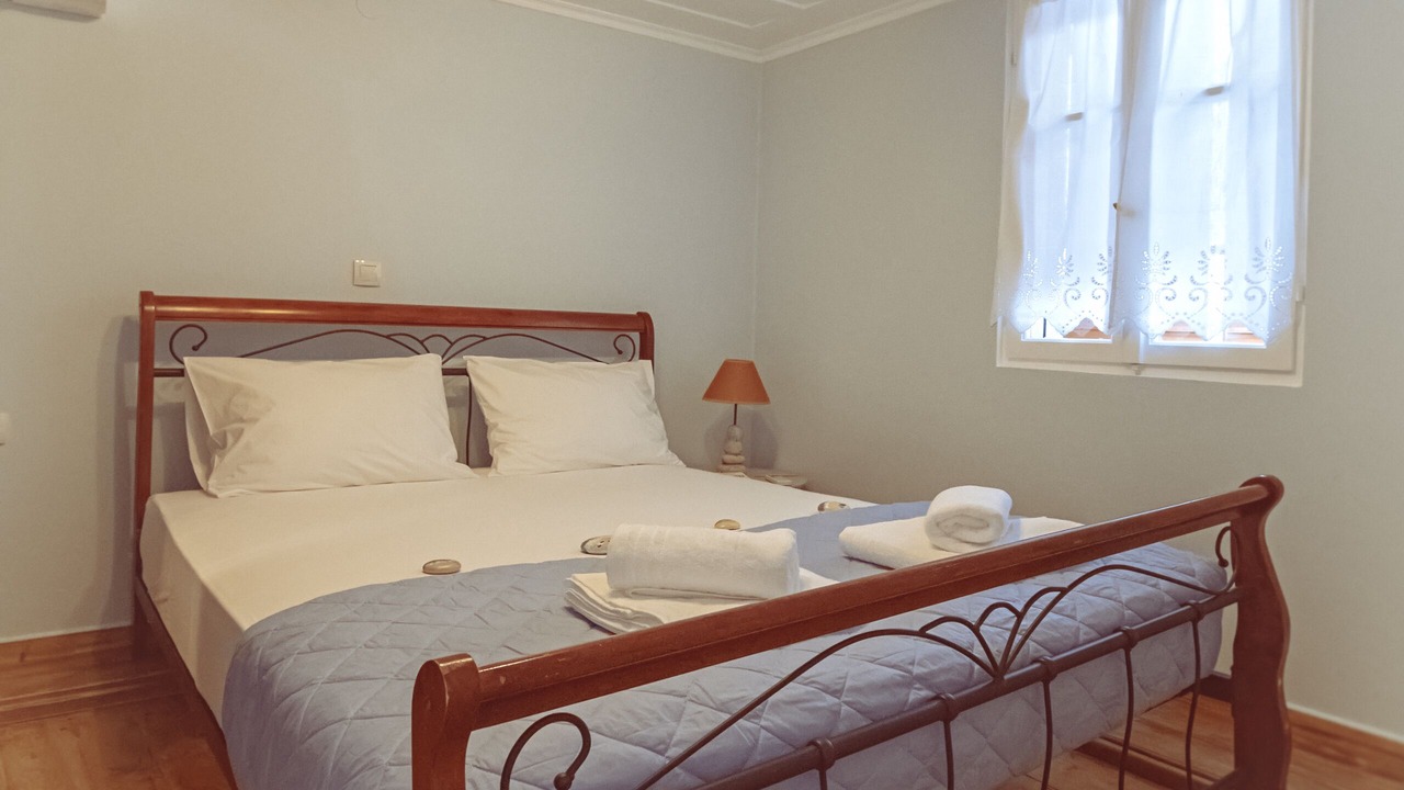 Photo of Bedroom in Kalamitsi