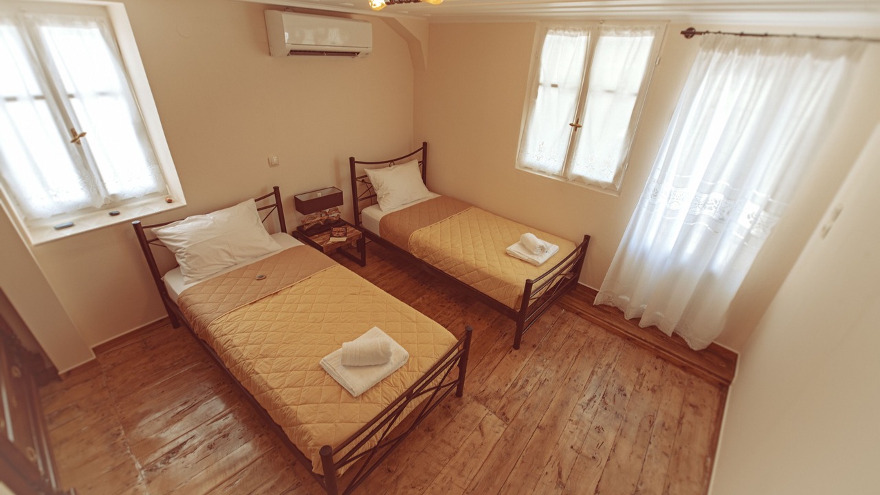 Photo of Bedroom in Kalamitsi