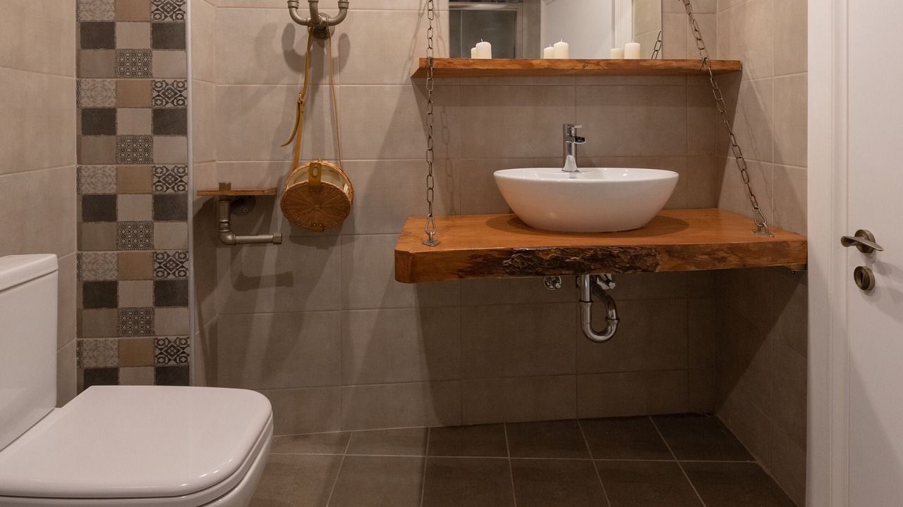 Photo of Bathroom in Kalamitsi
