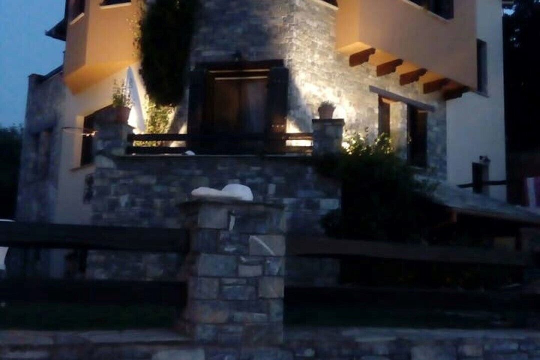 Photo of Outdoor in Mouresi