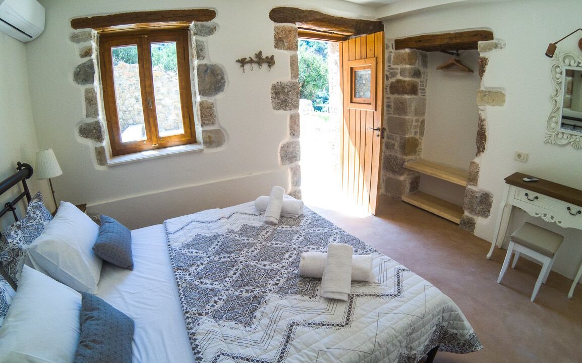 Photo of Bedroom in Moni