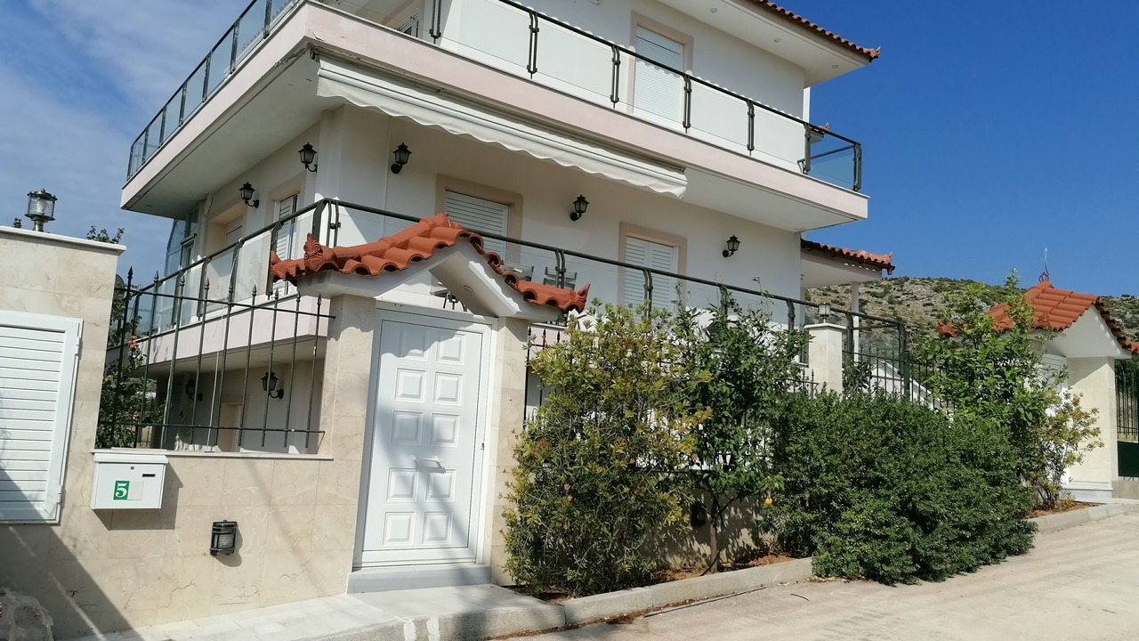 Photo of Outdoor in Kropia