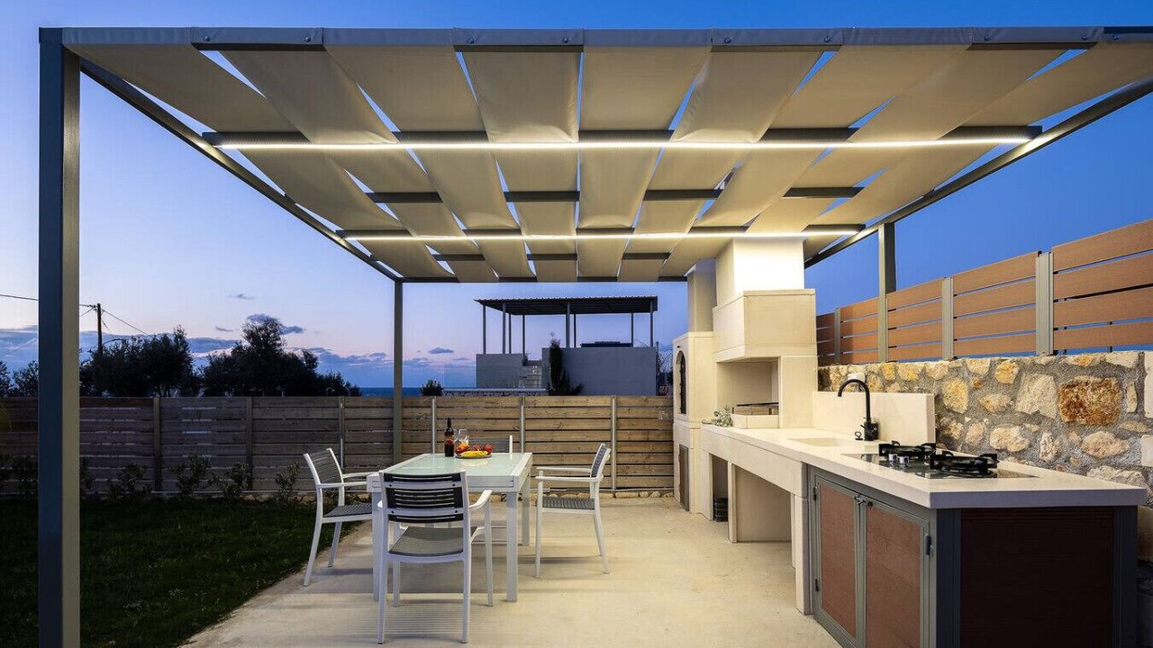 Photo of Outdoor in Adelianos Kampos