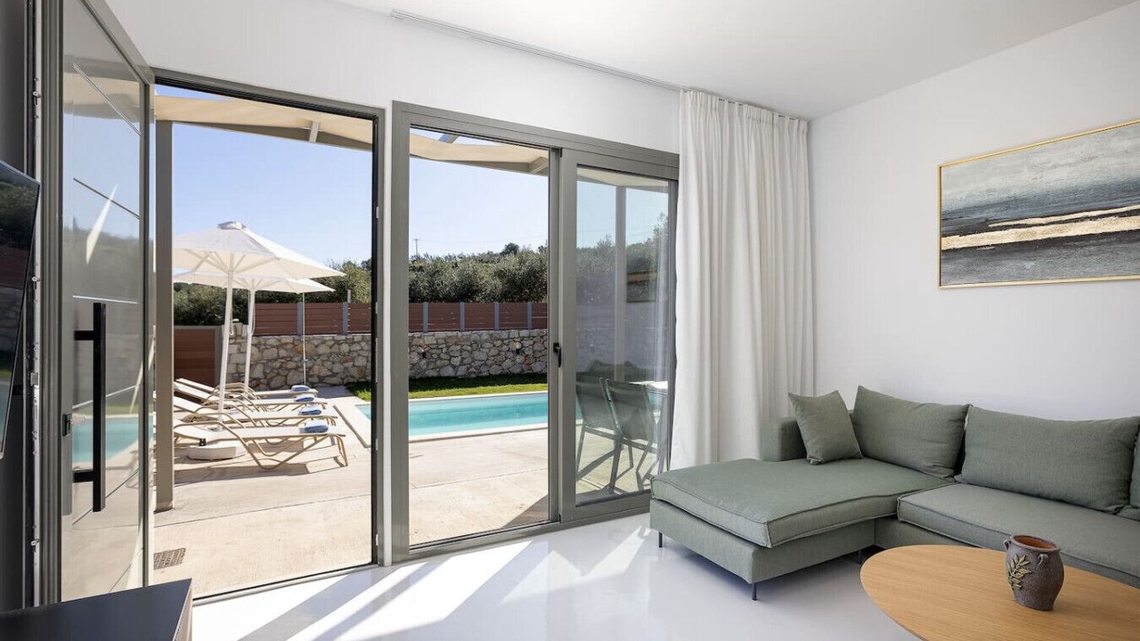 Photo of Bedroom in Adelianos Kampos