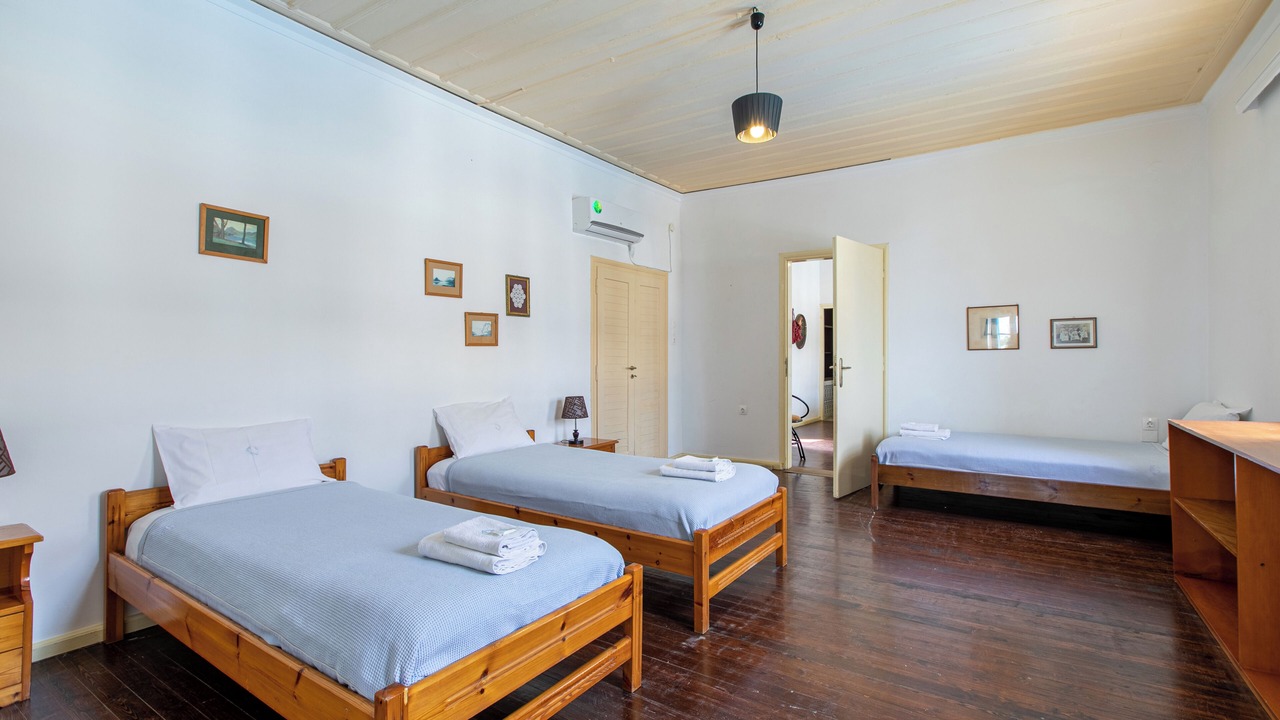 Photo of Bedroom in Stalos