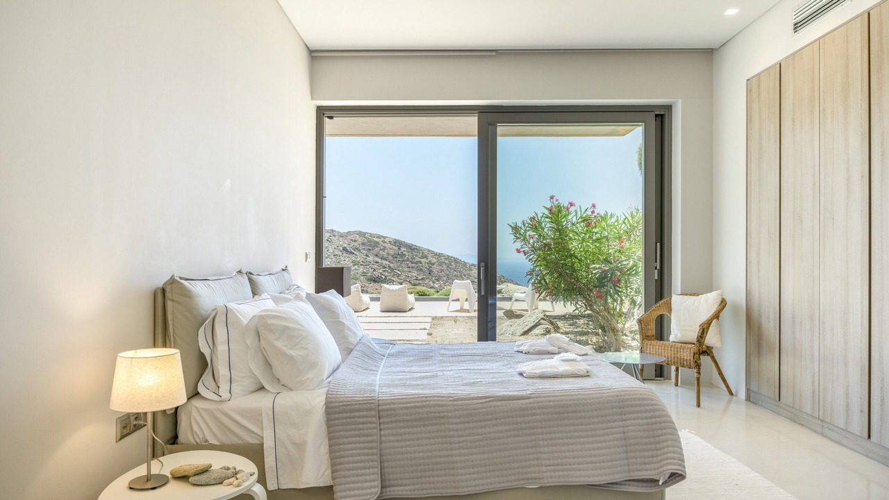 Photo of Bedroom in Ios