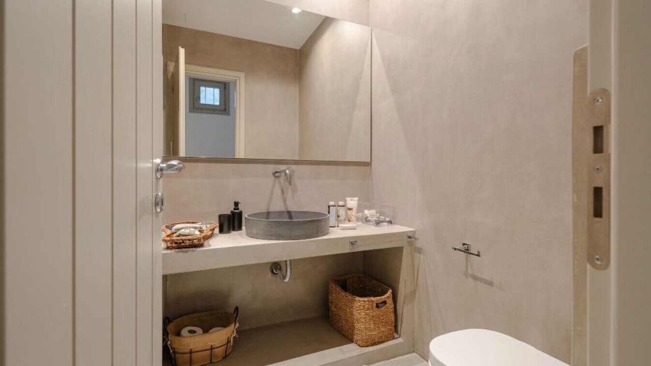 Photo of Bathroom in Naxos