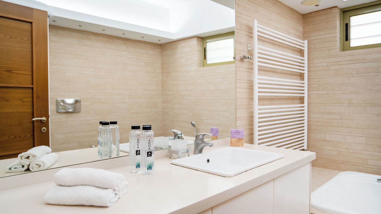 Photo of Bathroom in Sitia