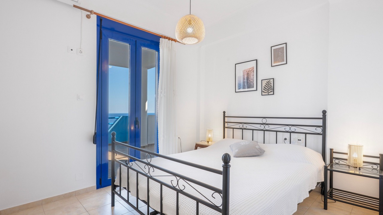 Photo of Bedroom in Pefki