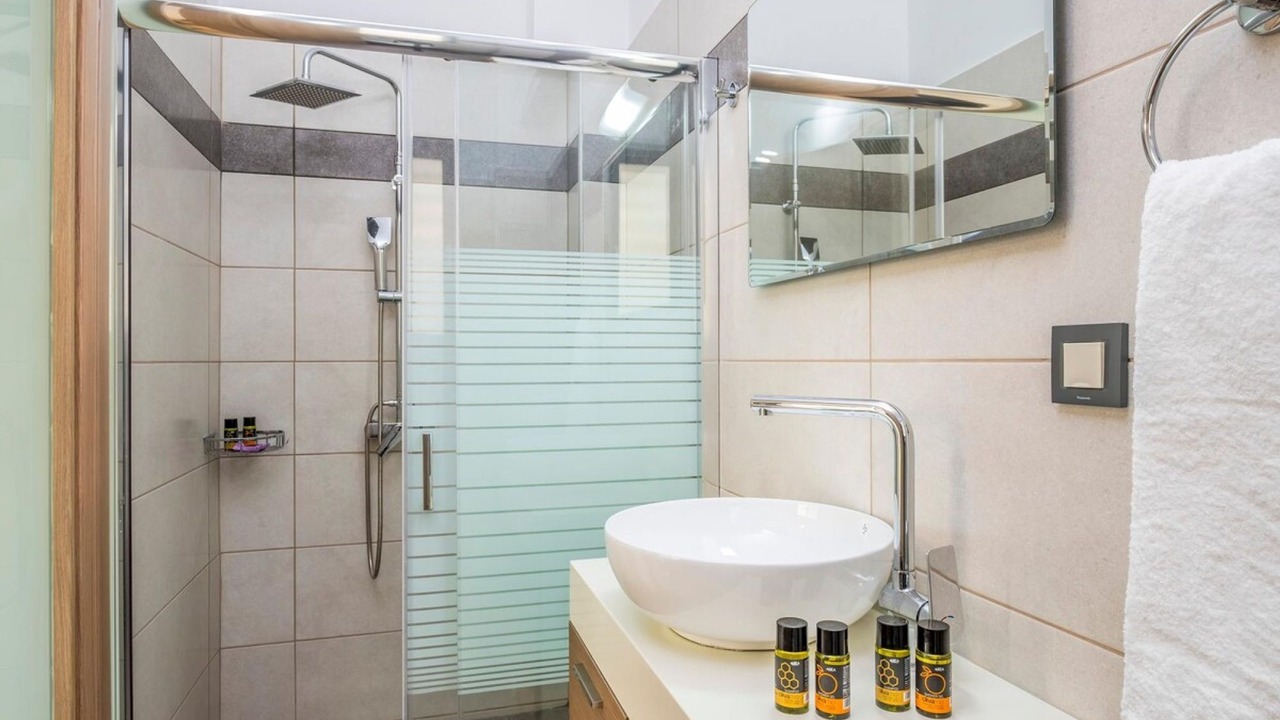 Photo of Bathroom in Daratsos