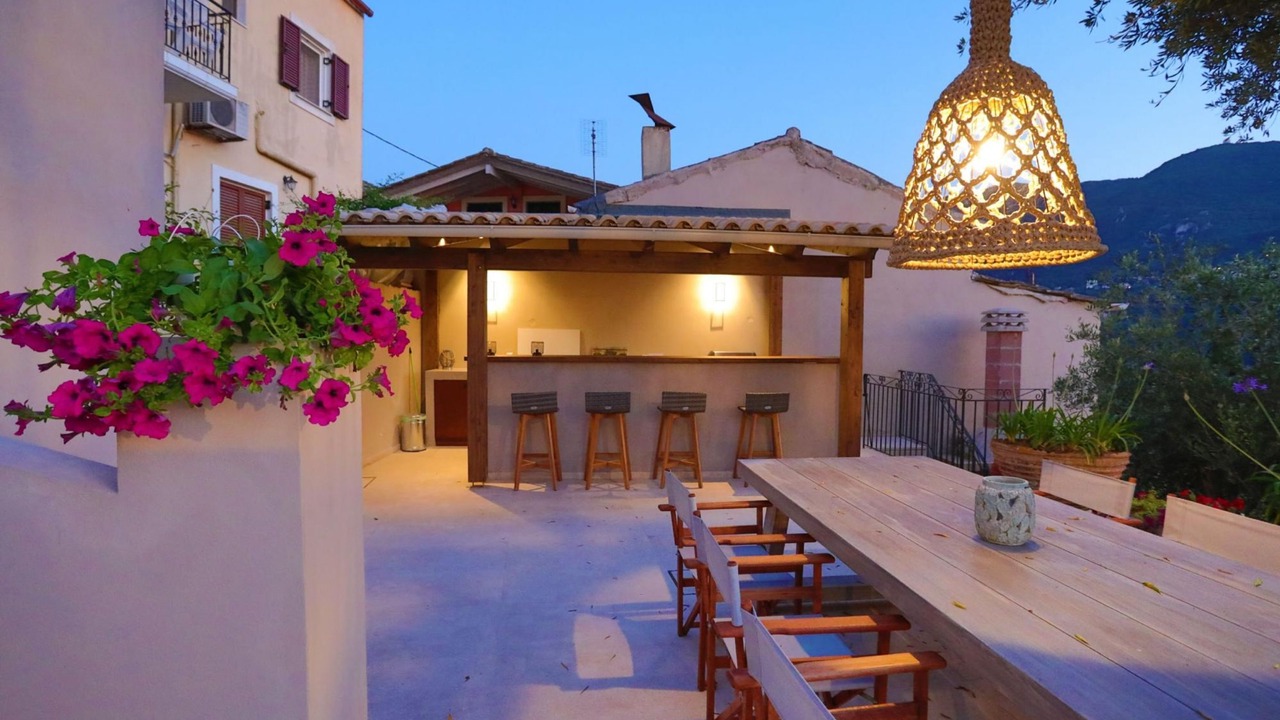 Photo of Outdoor in Achilleio