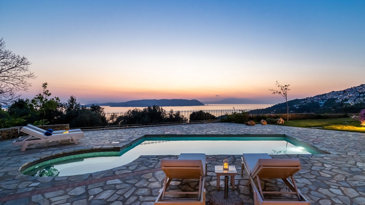 Photo of Patio Balcony in Glossa