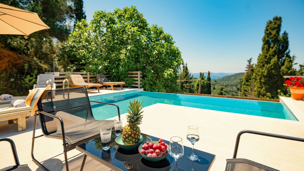 Photo of Outdoor in Magoulades
