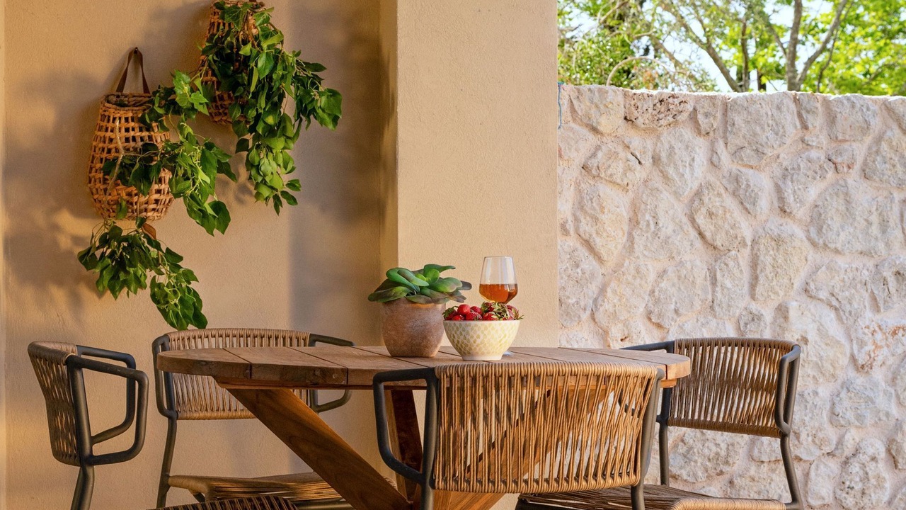 Photo of Outdoor in Kouramades