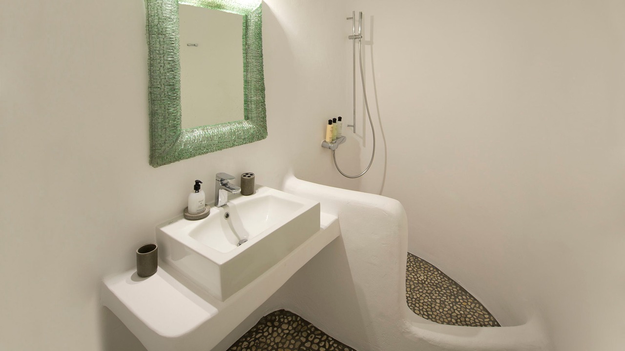 Photo of Bathroom in Kalafatis