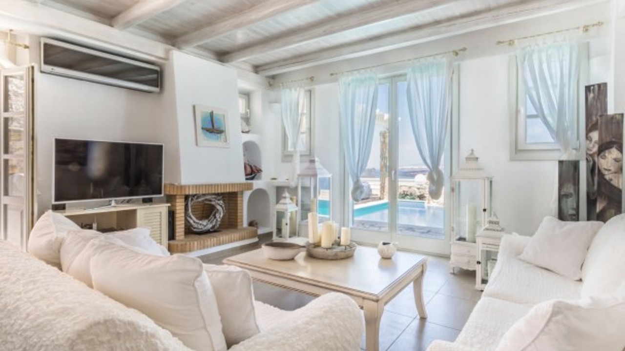 Photo of Livingroom in Akrotiri