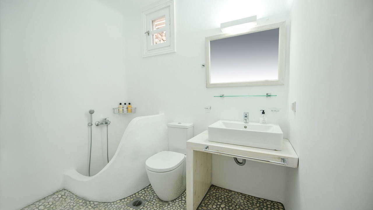 Photo of Bathroom in Kalafatis