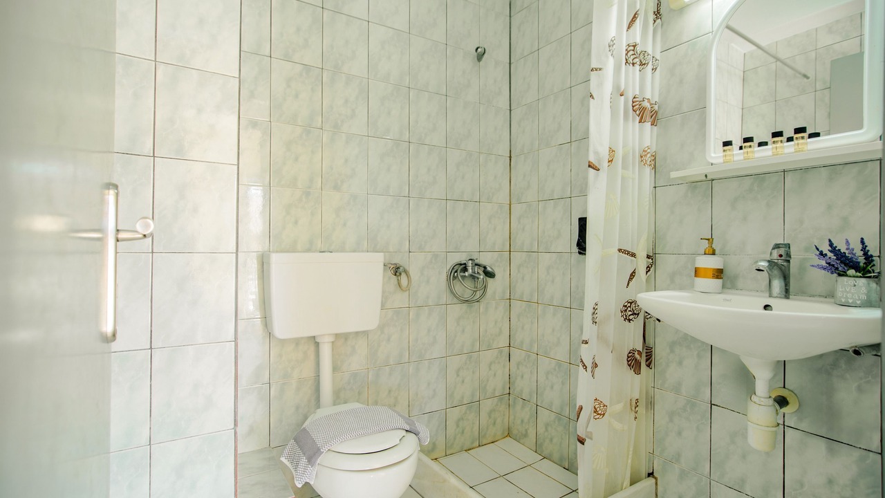 Photo of Bathroom in Kavos