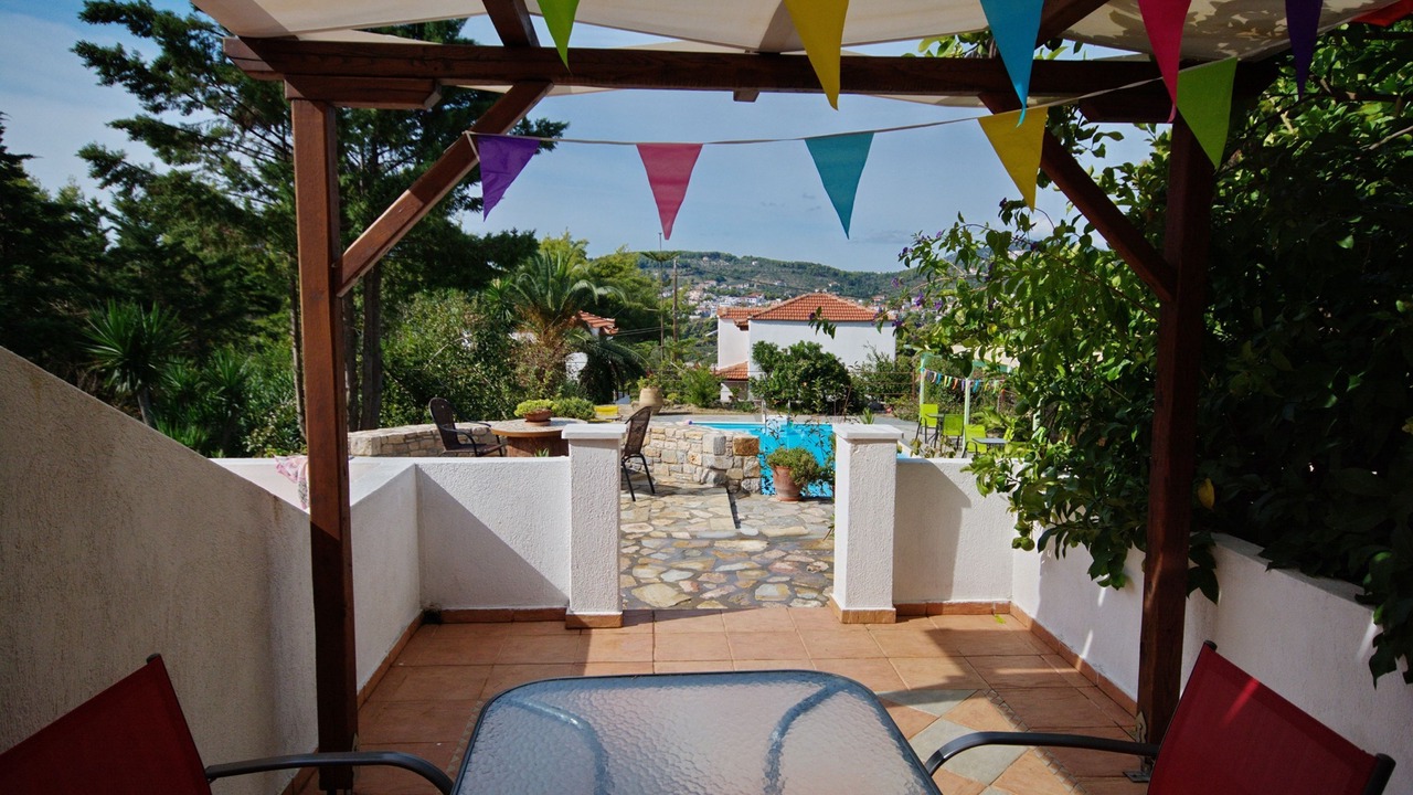 Photo of Outdoor in Votsi