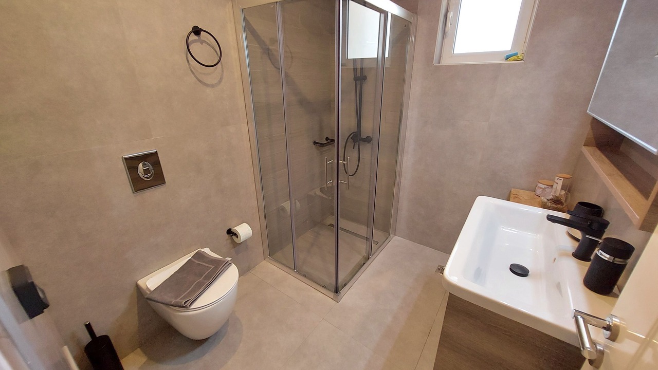 Photo of Bathroom in Pigianos Kampos