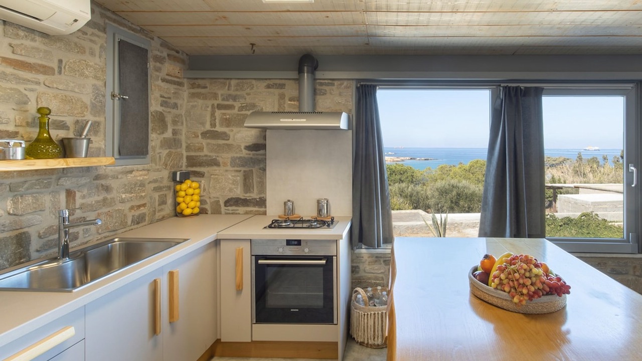 Photo of Kitchen in Parasporos
