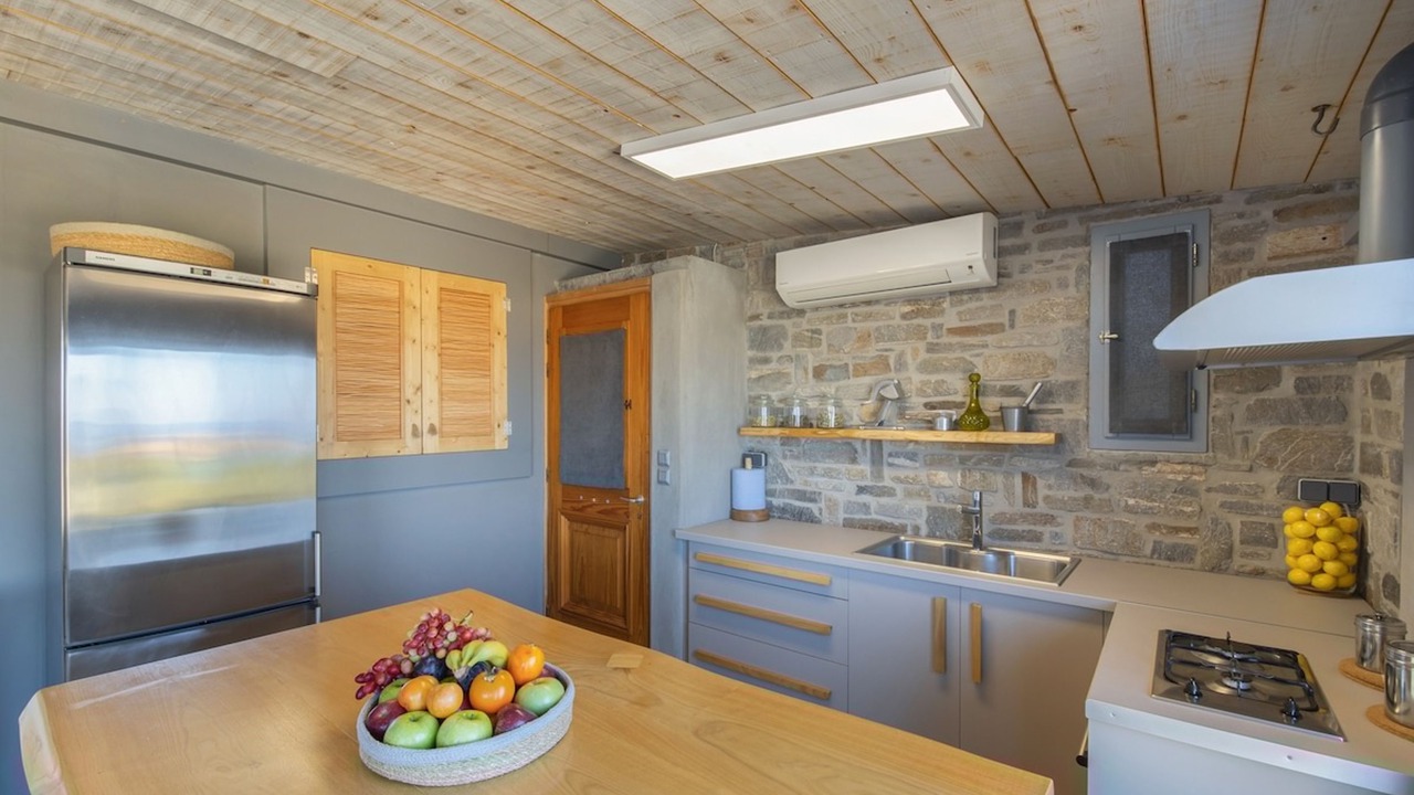 Photo of Kitchen in Parasporos