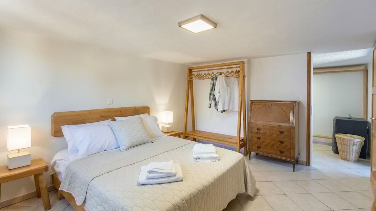 Photo of Bedroom in Parasporos