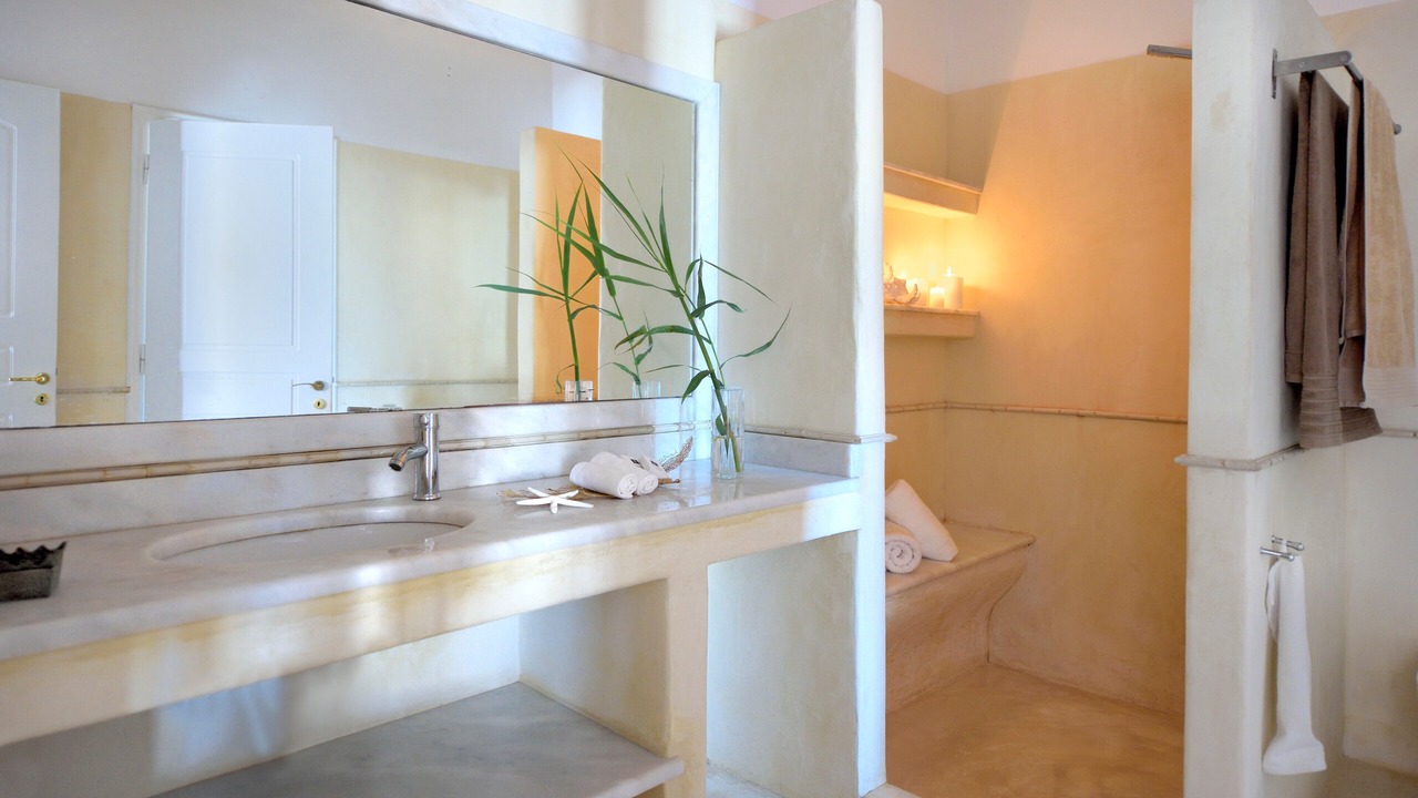Photo of Bathroom in Elia